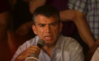 Julio Guzmán pide a PPK que plantee cuestión de confianza