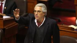 Gino Costa está a favor de cuestión de confianza por Saavedra