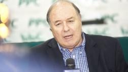 Raúl Castro renunció a la presidencia del PPC y a su militancia