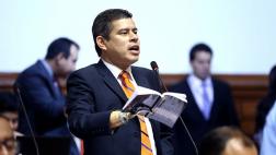 “Antes del diálogo, el gobierno tiene que encontrar el norte”