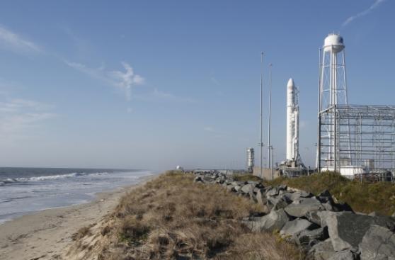 El miércoles pondrán en órbita satélites para huracanes