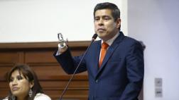 Galarreta: “Que PPK dialogue primero con su equipo de lujo”