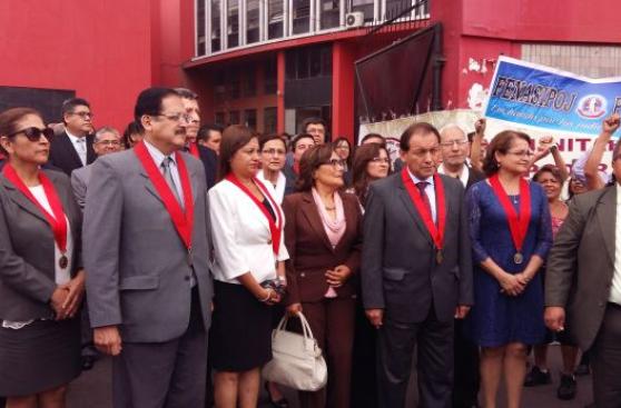 Jueces invocan al Ejecutivo solucionar reclamos de huelguistas