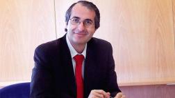 España: Rector de universidad es acusado de plagio de tesis