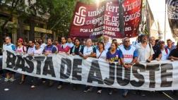 Argentinos repudian a Macri en marcha por rebelión de 2001