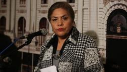 Luz Salgado permanece internada en clínica por descompensación