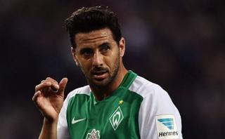 Claudio Pizarro alcanzó esta nefasta racha con Werder Bremen