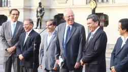 PPK se reunió con representantes del Frente Amplio en Palacio