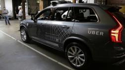 California revoca matrículas de vehículos autónomos de Uber