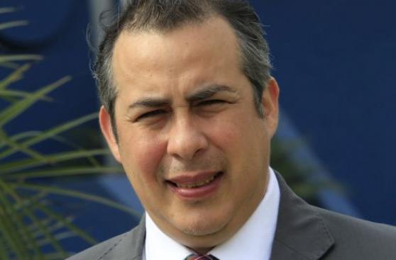 Iván Thays se somete a "Conversaciones ficticias" de I. Duarte