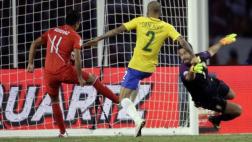 Ruidíaz y el gol con la mano a Brasil que gritó todo el Perú