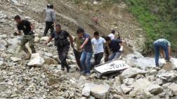 Vraem: 13 personas murieron tras caída de camioneta a abismo