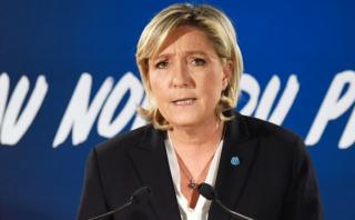 Le Pen propone un 'Brexit' en Francia y reemplazar el euro