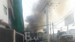 Pueblo Libre: incendio afecta taller de motos en Av. La Marina