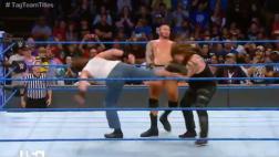 SmackDown Live: Luke Harper golpea a Bray Wyatt por error