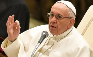 Papa condena caso de mujer que abortó para mantener su belleza
