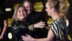 Billie Lourd compartió tributo a su mamá, Carrie Fisher