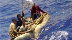 Cubanos desesperados por el fin de "pies secos / pies mojados"