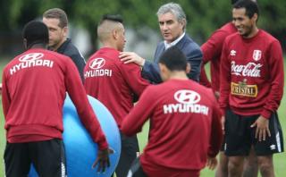 Selección: Oblitas explicó por qué no se jugó contra Francia