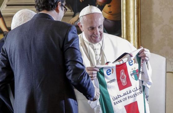 Papa y presidente de Palestina se reunieron en Vaticano [FOTOS]