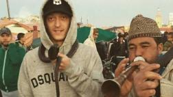 Instagram: Mesut Ozïl sorprende con foto junto a cobra