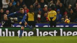 Wayne Rooney hace historia en el United con espectacular golazo