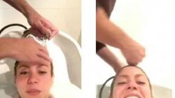 Piqué sorprende a seguidores lavando el cabello a Shakira