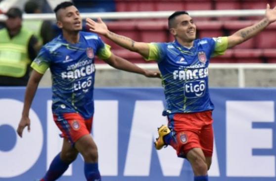 U. de Sucre ganó 3-2 a Wanderers en debut de Copa Libertadores
