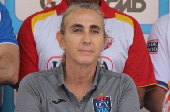 Natalia Málaga respaldó llegada de De Moura a la selección