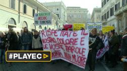 Italia : Manifestantes exigen rapidez ante desastres naturales