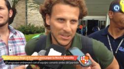 Forlán llegó a Ecuador para jugar ante Aurich en Noche Amarilla