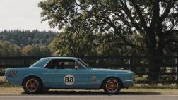 Mira este potente Ford Mustang con motor de Toyota Supra