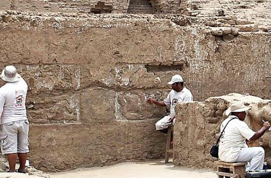 Cultura Moche: encuentran tres tumbas en Huaca de la Luna