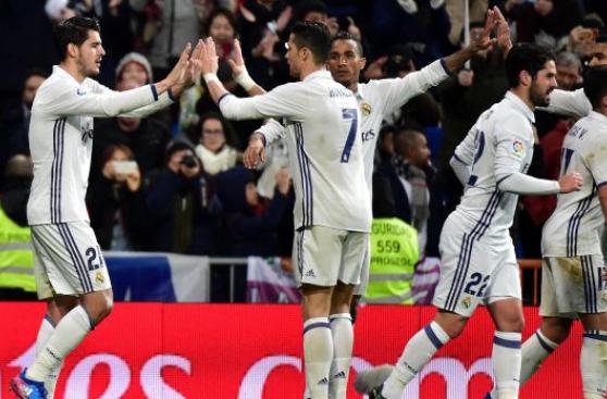 Real Madrid goleó 3-0 a la Real Sociedad por la Liga Santander