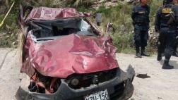 Cusco: 3 mueren tras caída de auto a un abismo en San Jerónimo
