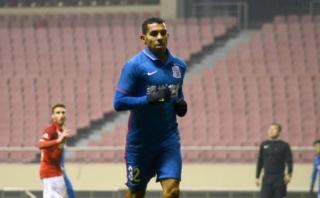 Carlos Tevez anotó su primer gol con Shanghai Shenhua