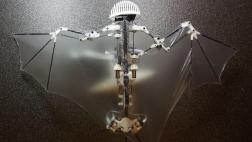 Este robot volador imita los movimientos de los murciélagos