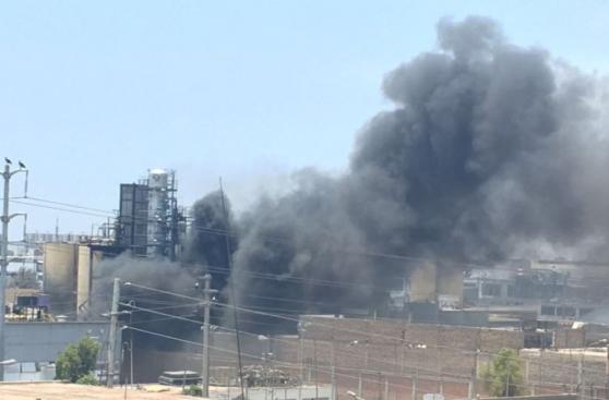 Cercado de Lima: incendio afecta almacén en la Av. Venezuela