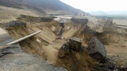 La Libertad: huaico destruye canal lateral de Chavimochic