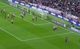 Lionel Messi y un gol de tiro libre que ni él esperaba [VIDEO]