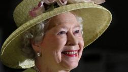 La reina Isabel II cumple 65 años en el trono británico