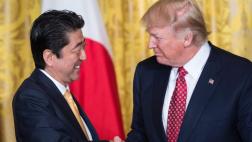 Trump y Abe pactan futuro apoyo de defensa entre Japón y EE.UU.