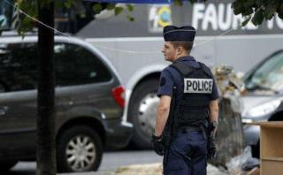 Francia detiene 4 sospechosos de preparar "atentado inminente"