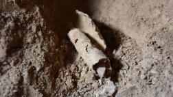 Hallan cueva donde yacían antiguos textos de la Biblia hebrea