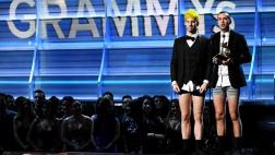 Grammy 2017: "Twenty one pilots" recibe premio sin pantalones