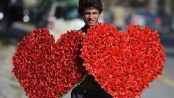 Pakistán prohíbe celebrar San Valentín en su capital