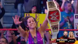 WWE: Bayley venció a Charlotte y es la nueva Campeona de RAW