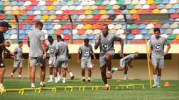 Universitario confirmó agresión de hinchas hacia los jugadores