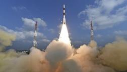 Récord: India pone en órbita 104 satélites con un solo cohete