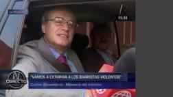 Basombrío: Clubes jugarán sin hinchas si no sacan a violentos
